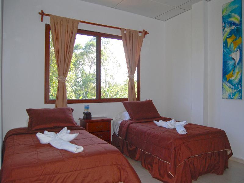Casa Natura Galapagos Lodge Bellavista  المظهر الخارجي الصورة