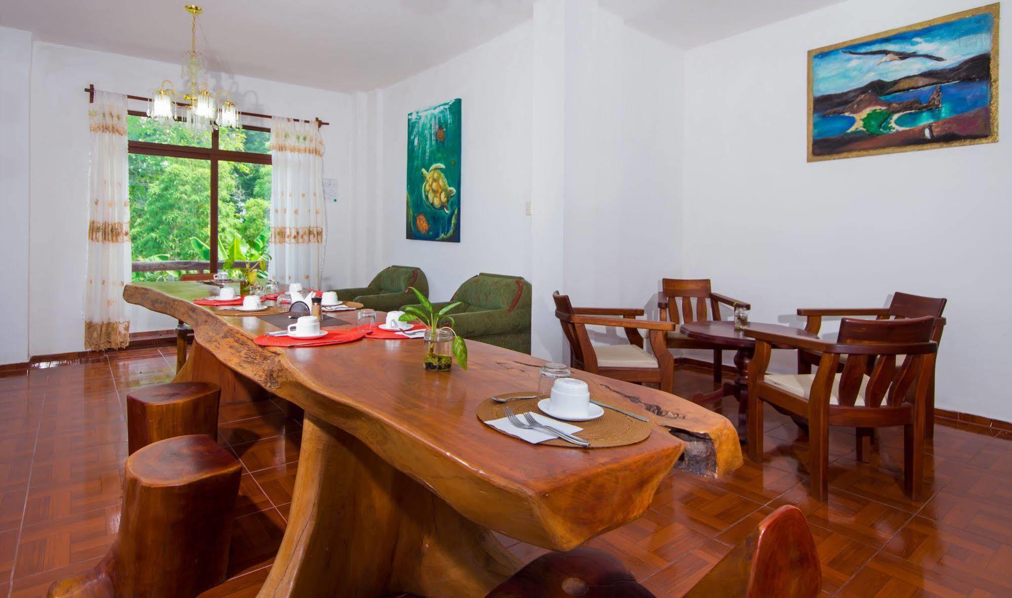 Casa Natura Galapagos Lodge Bellavista  المظهر الخارجي الصورة