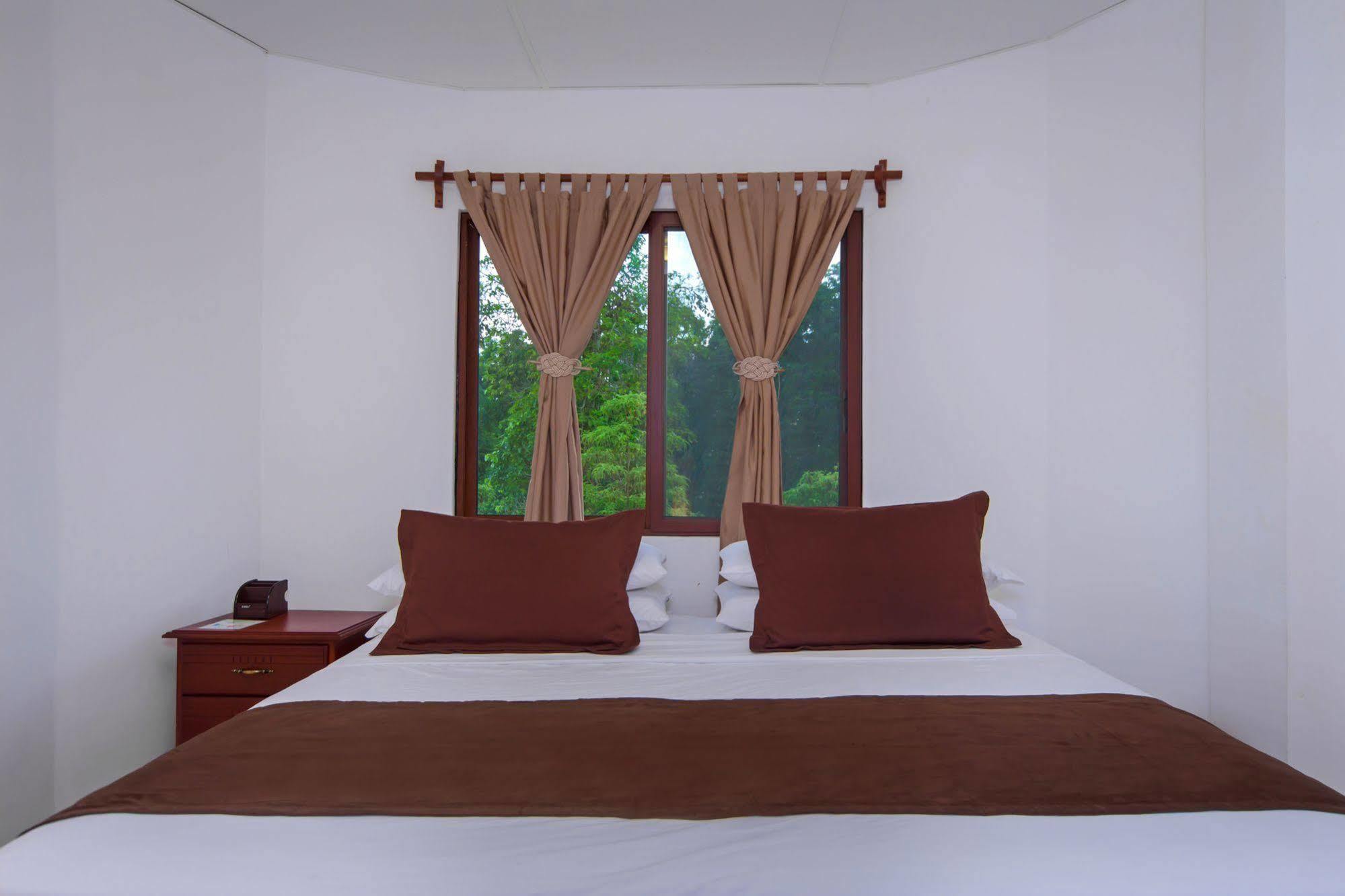 Casa Natura Galapagos Lodge Bellavista  المظهر الخارجي الصورة