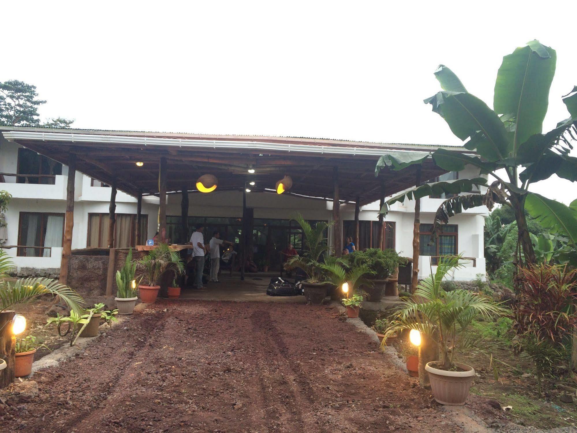Casa Natura Galapagos Lodge Bellavista  المظهر الخارجي الصورة